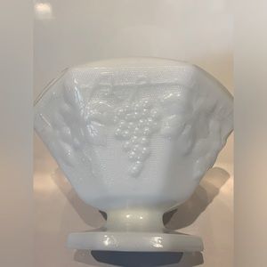 Vintage Milk Glass footed fruit bowl grape and leaf platter - 9" Width & 5" Tall